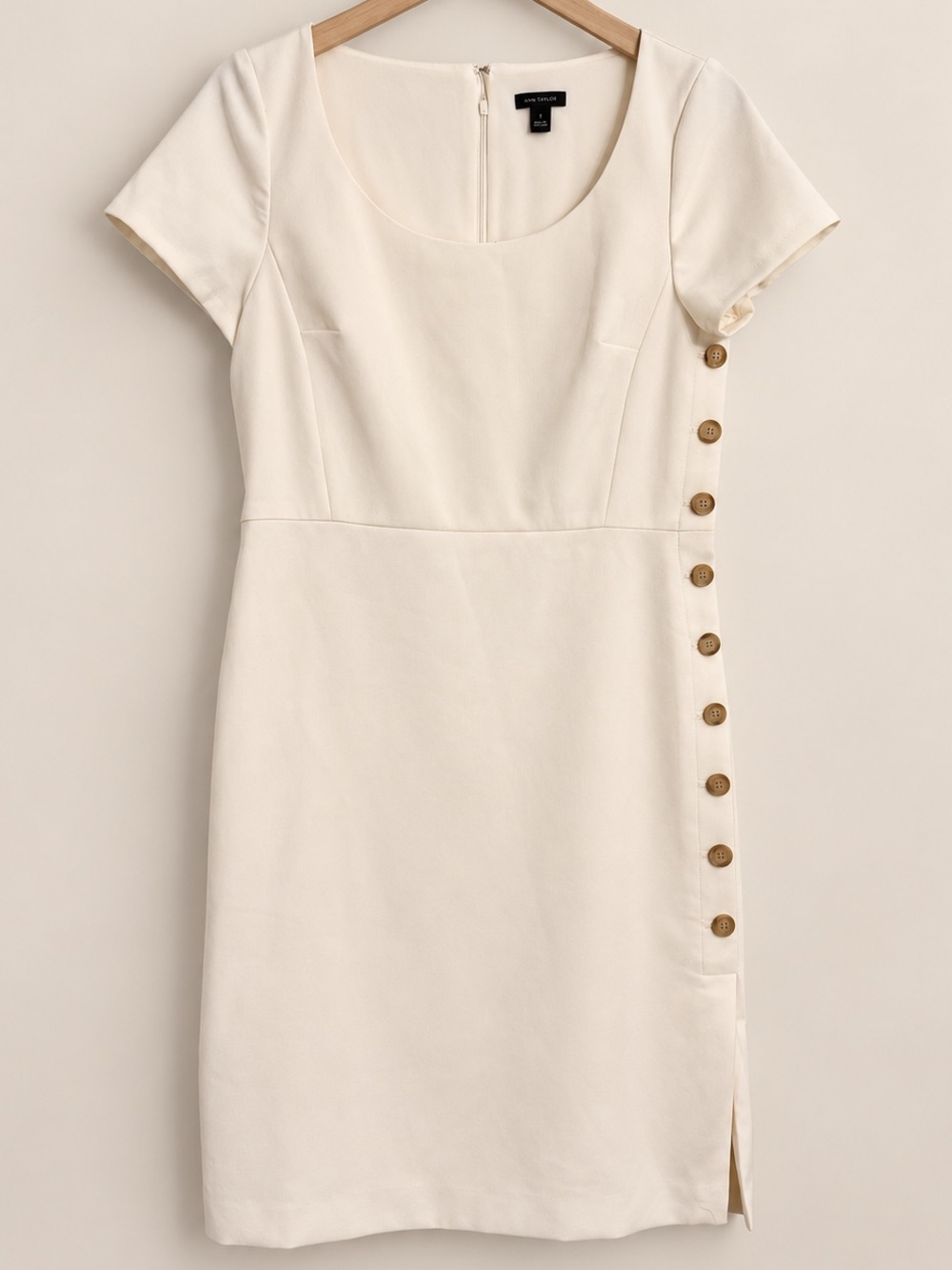 Ann Taylor Ivory Side Button Sheath Dress Size 10